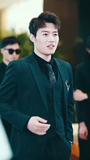 《人中之龙》（81集）免费短剧全集一追到底