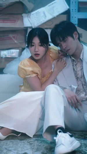 《纵情》（79集）热门短剧免费畅看全集