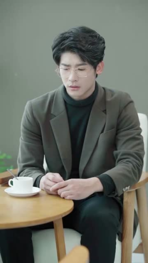 《被偷走爱的那十年》（43集）在线短剧免费看个过瘾