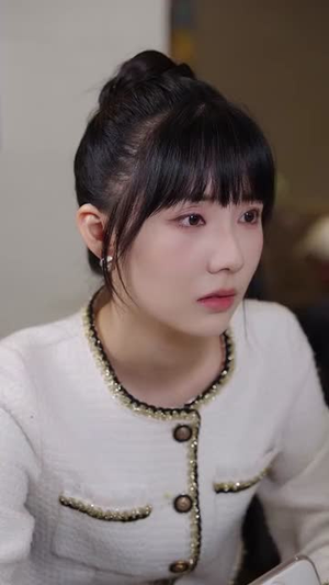 《乘风破浪的大小姐》（45集）在线短剧精彩一追到底