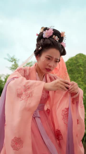 《苦情后妈觉醒杀疯了》（70集）在线畅看短剧全集