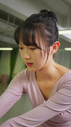 《重生之我将母爱收回》（36集）热门短剧完整版免费观