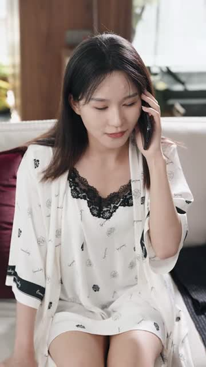 《穿越时空的来电》（40集）看短剧全集不花一分钱