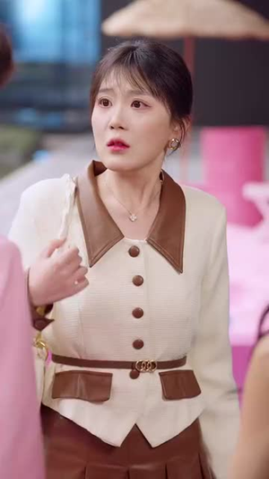 《觉醒后她不再沉默》（60集）在线免费短剧追到底