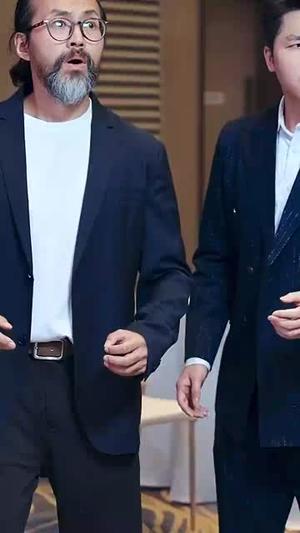 《不要和陌生人说话》（51集）爆款短剧免费全集畅看