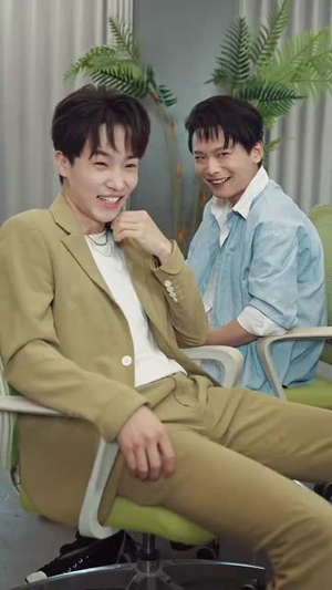 《女秘书的邀请》（30集）免费畅享短剧完整大结局