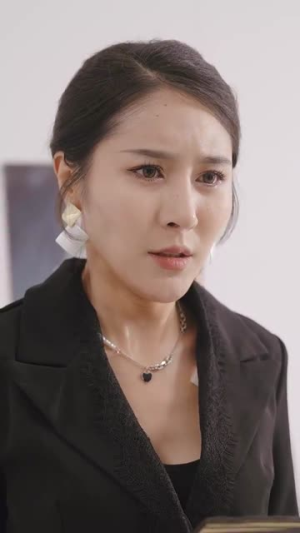 《身份曝光后，不孝子痛哭流涕》（66集）短剧全辑免费在线赏