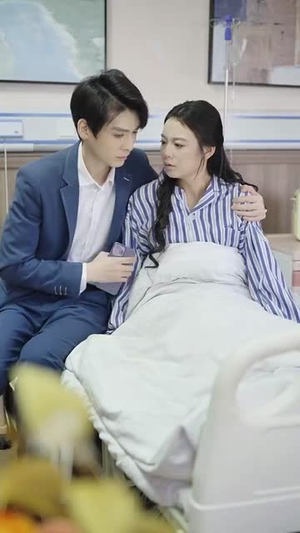 《闪婚老公太霸道》（100集）全集短剧免费畅快追