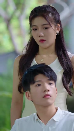 《她的心间雀》（30集）免费畅享短剧全集