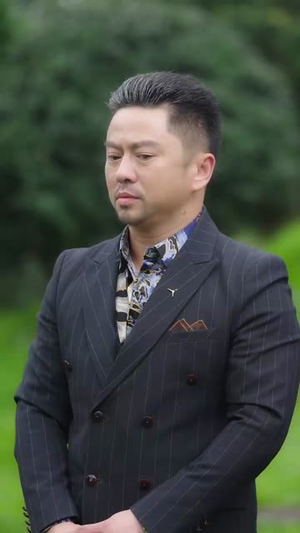 寻找灰公主的秘密(76集) 寻找灰公主的秘密(76集)女主谁演的