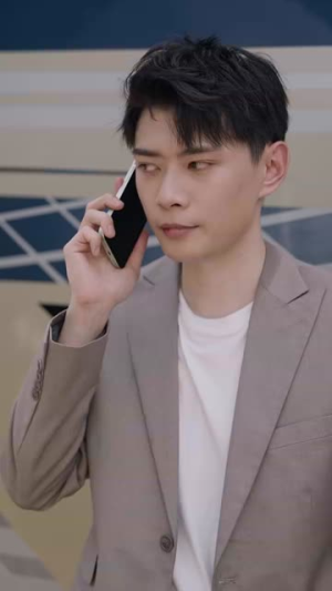 《我竟是影帝的白月光》（82集）高能短剧免费在线看