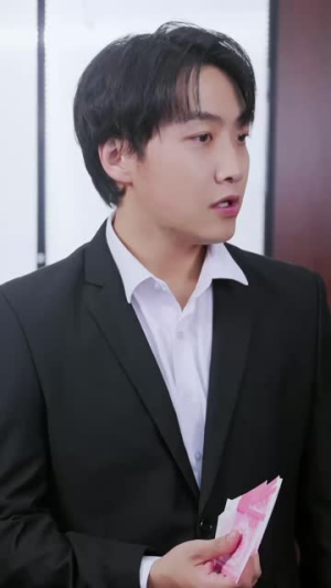 《职场逆袭遇佳人》（80集）畅享短剧全集在线看