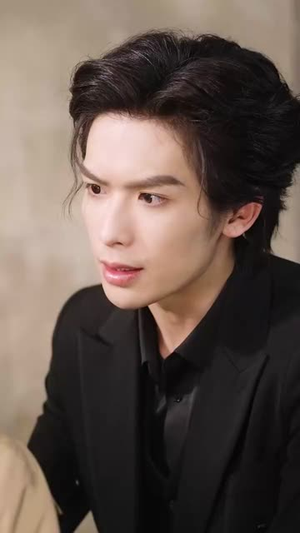 《竹马影帝总想官宣》（100集）短剧无广告全集免费追