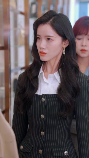 《热辣滚烫之胖妞归来》（76集）看短剧全集乐在其中