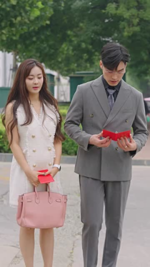 《离婚后，千金曝光啦》（100集）精彩短剧在线一看到底