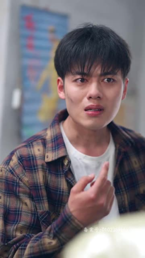 《草木人间之人生如戏》（80集）看短剧全集享受精彩人生