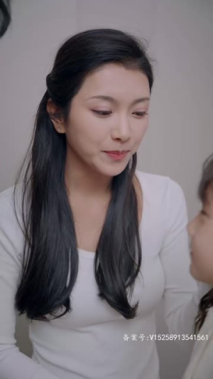 《离婚妈妈竟是霸总白月光》（101集）短剧追不停全集畅享