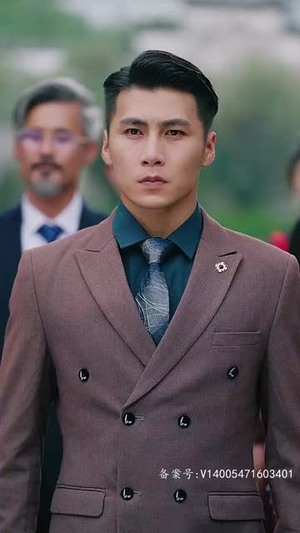 《56绝世神君》（81集）精彩短剧在线一追到底