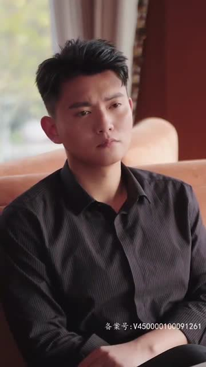 《大佬别跑闪个婚》（98集）免费短剧精彩一次看够