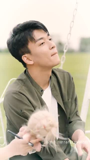 《少将大人轻轻宠》（100集）免费在线短剧全集追