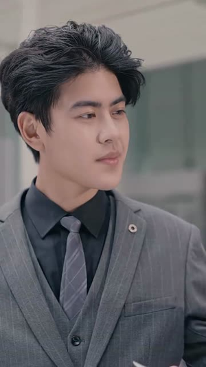 《捡了个老公是大佬》（99集）短剧全集免费畅快追