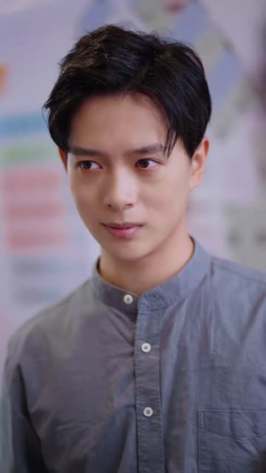 《霸道女总裁的超级尊王》（100集）短剧全集免费在线追不停