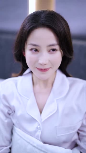 《重生甜疯了勾京圈太子爷红毯热吻》（75集）免费短剧畅享精彩看