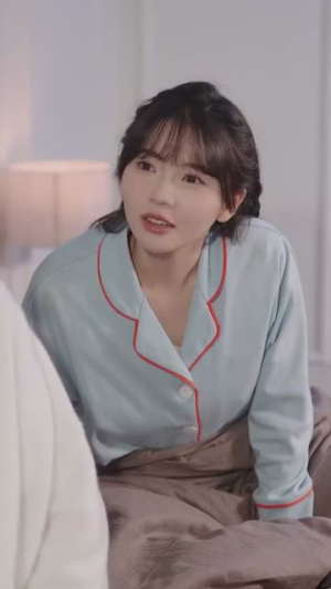 《闪婚后，夫人她气运爆棚》（100集）短剧全集一键畅享看