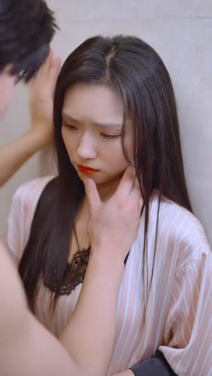 《万丈光芒暖丝凉》（65集）短剧全集在线免费看