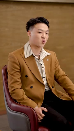 《长跑八年她奔向白月光》（103集）畅享短剧精彩全集