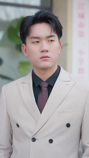 《到今犹恨轻别离》（71集）热门短剧在线一追到底