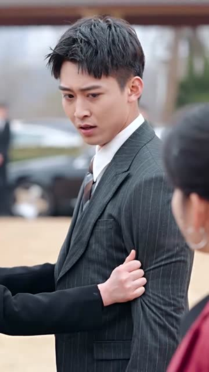 《我在家长群绝地反击》（40集）短剧精彩一次看个够本