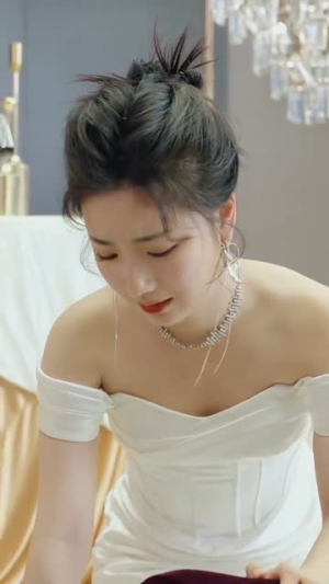 《私藏挚爱》（100集）全集短剧免费在线赏