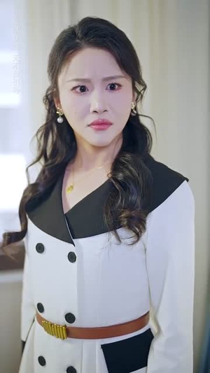 《偷听心声之我的肥妻来自古代》（53集）在线短剧精彩一追到底