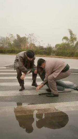 《重回那夜校花你听我狡辩》（100集）短剧免费全集畅快追
