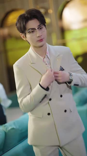 《爱意难逃》（44集）免费在线短剧全集细看