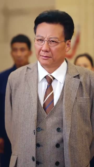 《逆旅星光照新程》（51集）短剧免费畅享全集追