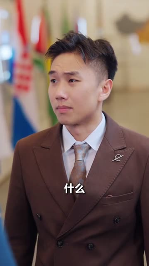 《极品小傻医》（78集）热门短剧在线完整观看