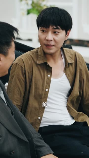 《让你去变形记没让你带乡村致富》（70集）畅享短剧精彩一追到底