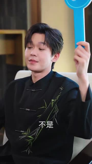 《开局抽奖被姐姐们宠上天》（80集）短剧全集免费畅快看