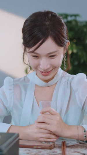 《傅总莫慌夫人坚决不离婚了》（70集）免费短剧在线一看到底