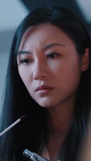 《八年婚姻烬一场》(78集)短剧在线追完整剧情