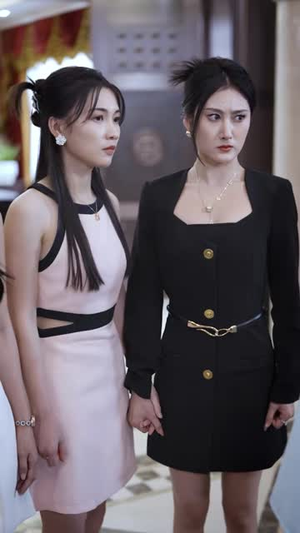 《下山即巅峰：七个师姐超护短》（69集）免费短剧一追到底爽翻天